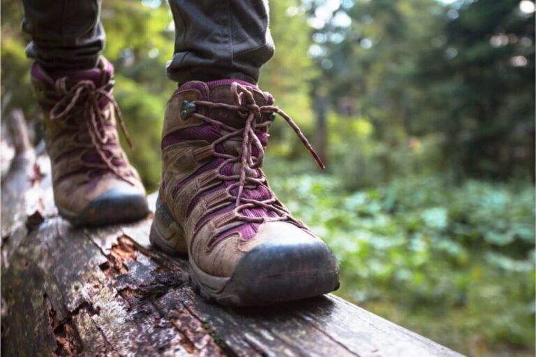 How to Tell if Hiking Boots are Too Big